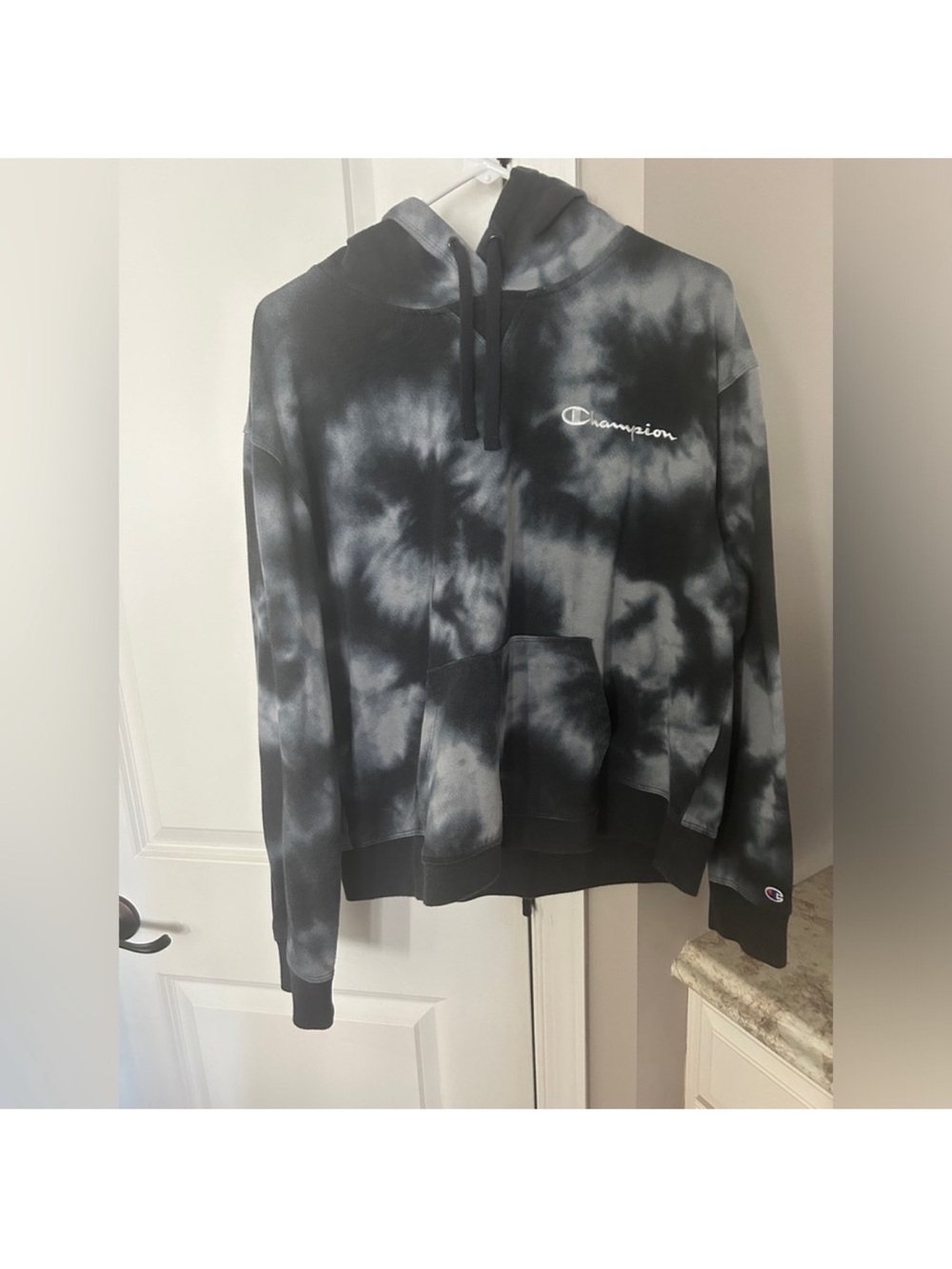 Women’s CHAMPION Tie Dye Pullover Hoodie Sweatshirt size XL